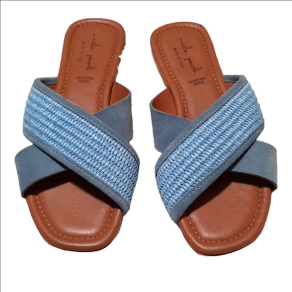 Mila Paoli Sandals - Picture 1 of 4
